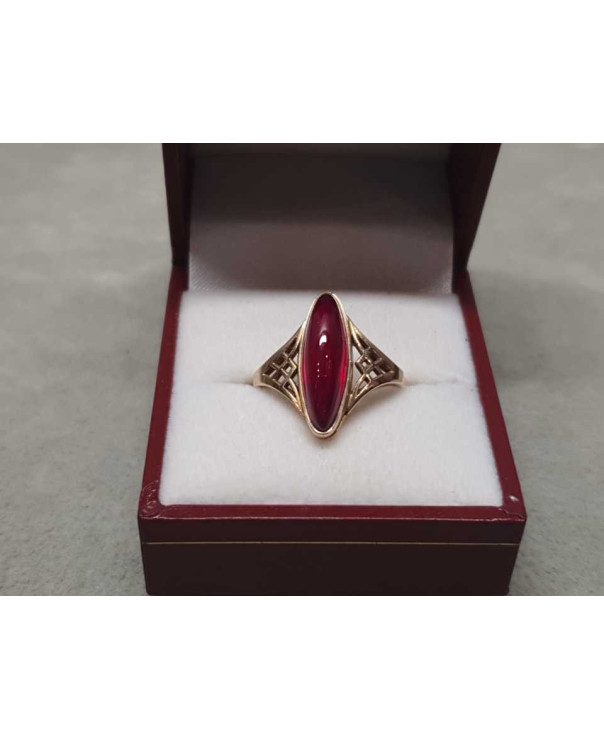 Złoty pierścionek pr.585 4,28g R19