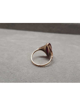 Złoty pierścionek pr.585 4,28g R19