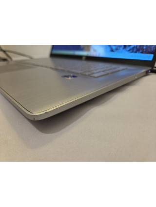 Laptop HP 17-cp0025cl Ryzen 5 16GB 1TB dotykowy używany