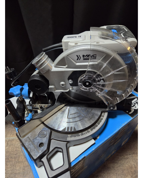 Piła ukośnica MacAllister MMIS210C-B 1500W 210mm używana pudełko