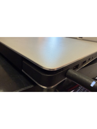 Laptop Dell Precision 5540 Intel i7-9850H/ QUADRO T1000 /16GB 512/GB