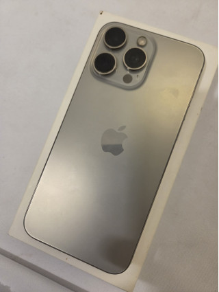 iPhone 15 PRO MAX 256GB używany bateria 92% Natural Titanium Kraków W